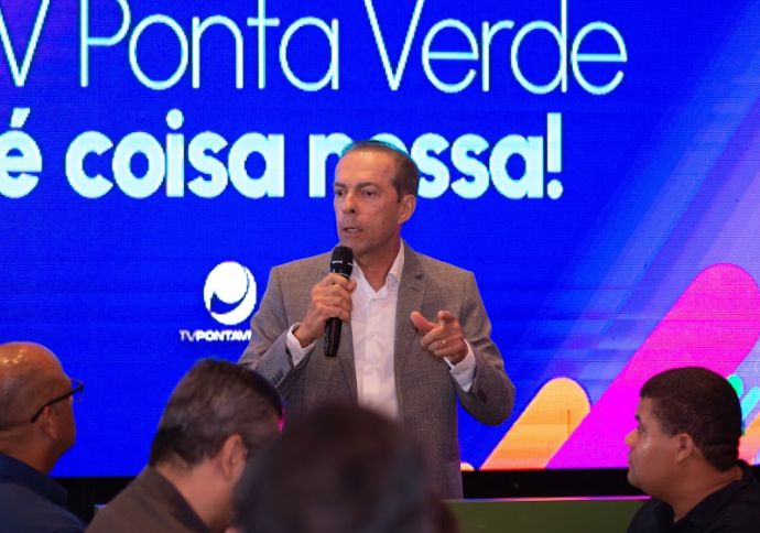 TV Ponta Verde - SBT revela nova programa&ccedil;&atilde;o e celebra crescimento exponencial