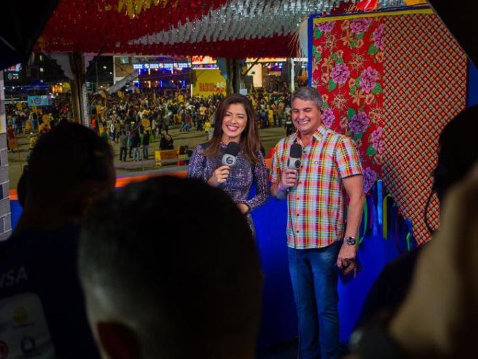 Transmiss&atilde;o de S&atilde;o Jo&atilde;o na TV Guararapes/Record TV foi um sucesso