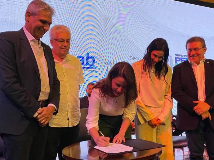 Governo de Pernambuco lan&ccedil;a Programa Morar Bem para fam&iacute;lias com renda de at&eacute; 2 sal&aacute;rios m&iacute;nimos 