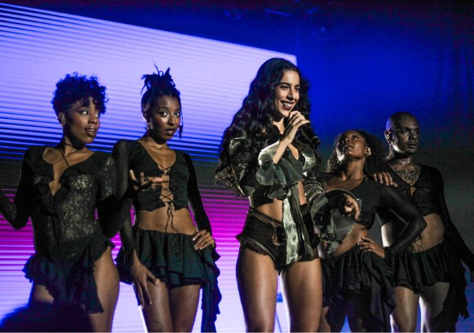 &ldquo;Entrei em uma nova vibe&rdquo;, diz Marina Sena sobre os sucessos do V&iacute;cio Inerente 
