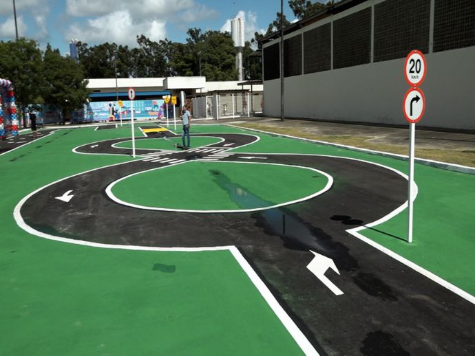 Nova pista pr&aacute;tica de dire&ccedil;&atilde;o &eacute; inaugurada pelo Detran