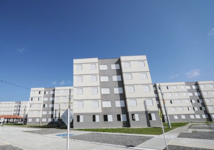 Moradores da comunidade do Bode protestam dentro da URB por conjunto habitacional na regi&atilde;o
