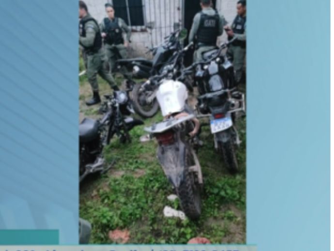Homem é preso por manter ponto de 'desmanche' de motos roubadas e revender peças nas redes sociais