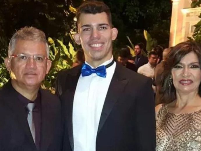 Por maioria, Danilo Paes é absolvido da acusação de participação na morte do pai