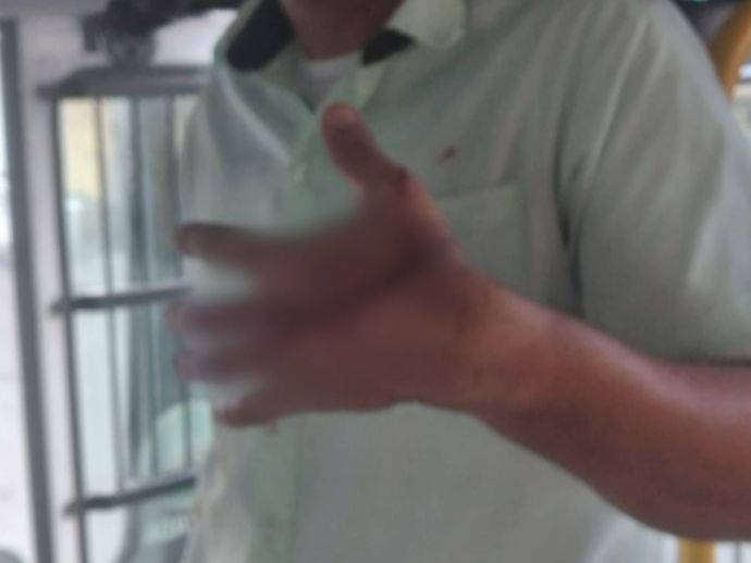 Motorista de &ocirc;nibus &eacute; esfaqueado durante assalto no Recife