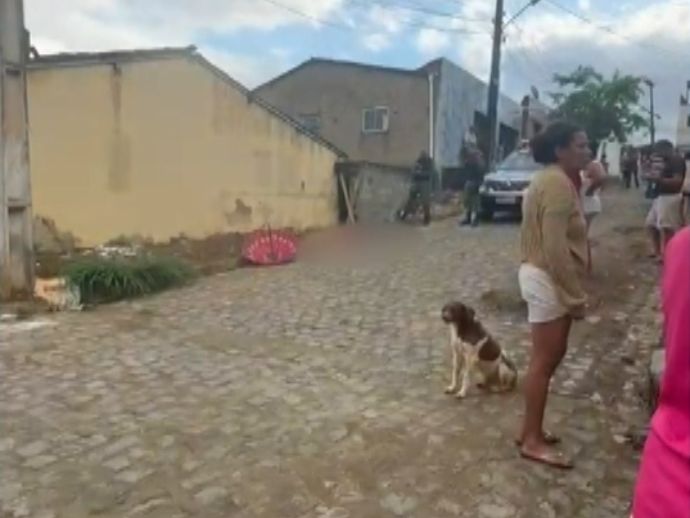 Mulher &eacute; assassinada a tiros na cidade de Palmares na &uacute;ltima ter&ccedil;a-feira (21)