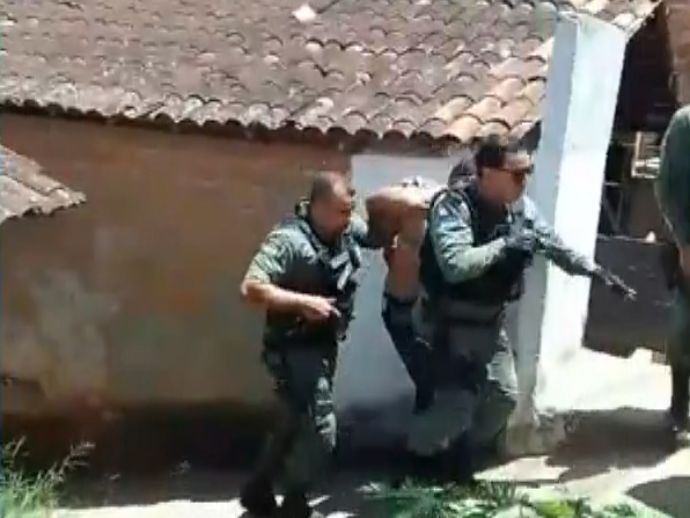 Homem &eacute; preso suspeito de assassinar companheira em Paudalho