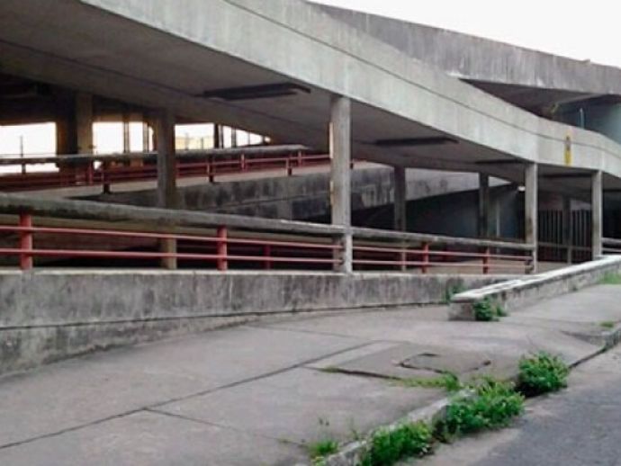 Tiroteio deixa tr&ecirc;s pessoas baleadas em Jaboat&atilde;o nesta sexta-feira (24)