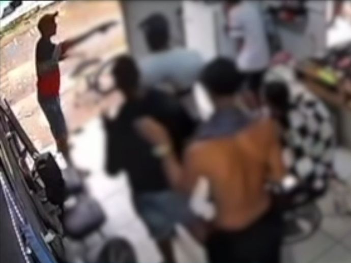 Adolescente de 18 anos &eacute; morto a tiros em Petrolina