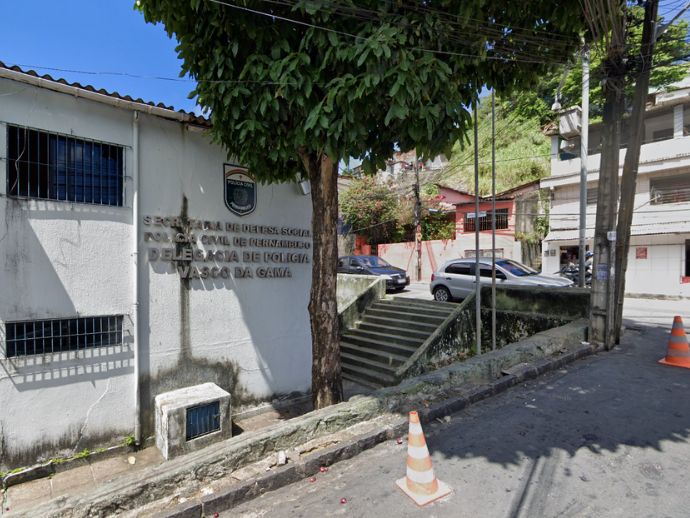 Idoso &eacute; preso por estuprar filhas e agredir esposa no Vasco da Gama