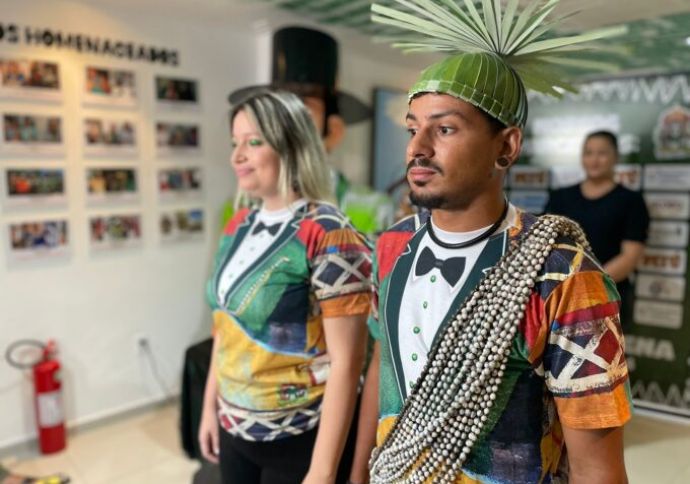 CARNAVAL 2024: Homem da Meia-Noite homenageia os povos originários no carnaval