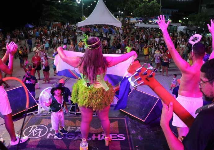 Mistura de ritmos marca a última noite do Polo Janga em Paulista