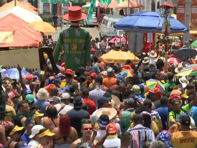 Secretaria de Sa&uacute;de registra 29 casos de pessoas furadas por agulhas no Carnaval