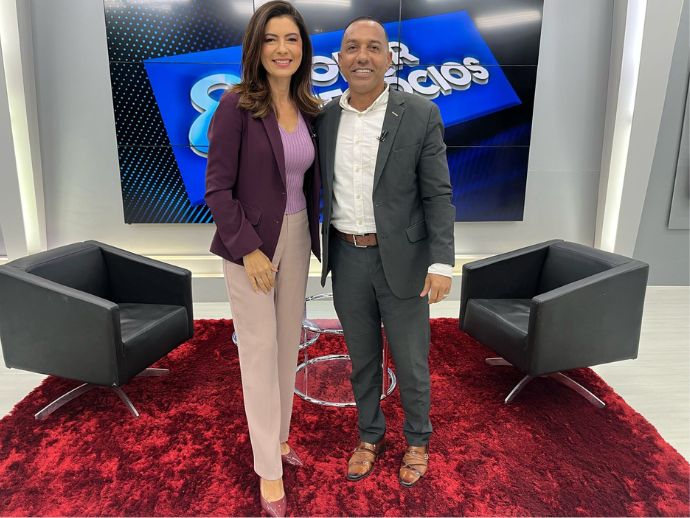 PODER E NEG&Oacute;CIOS: Prefeito de Olinda, Professor Lup&eacute;rcio fala sobre a sua trajet&oacute;ria e os seus planos futuros 