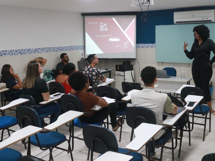 Mutir&atilde;o oferece servi&ccedil;os gratuitos no Recife