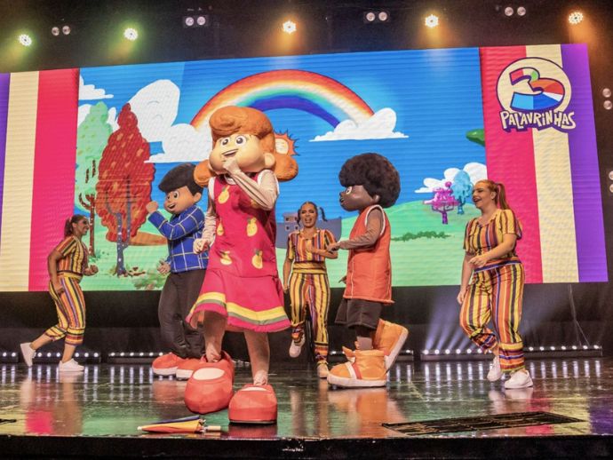 Projeto infantil 3 Palavrinhas apresenta 'Um S&oacute; Cora&ccedil;&atilde;o' no Teatro Guararapes