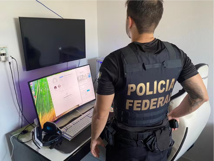Polícia Federal realiza operação para investigar golpes financeiros no Sertão do estado 