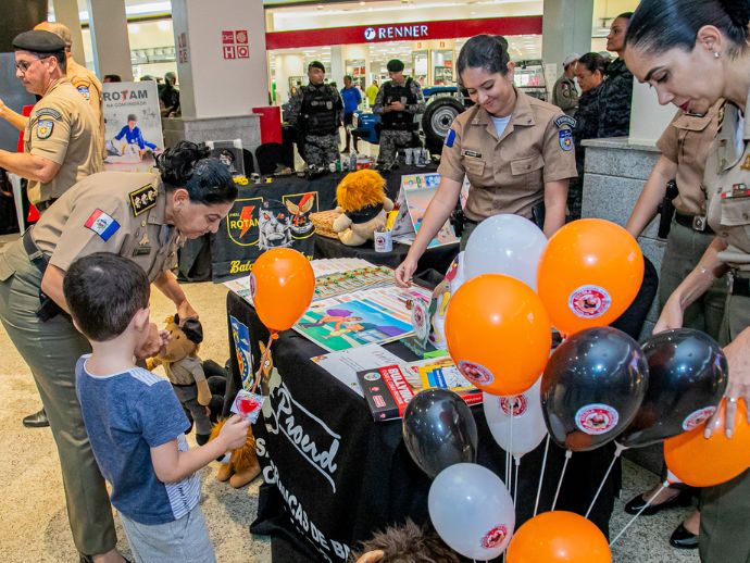 Pol&iacute;cia Militar de Alagoas celebra a semana Tiradentes com exposi&ccedil;&atilde;o homenageando o patrono.