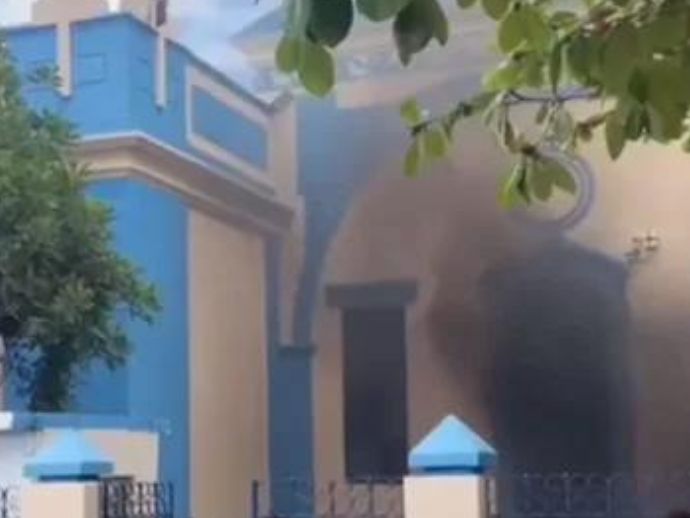 Inc&ecirc;ndio atinge ar-condicionado de escola estadual em Pilar