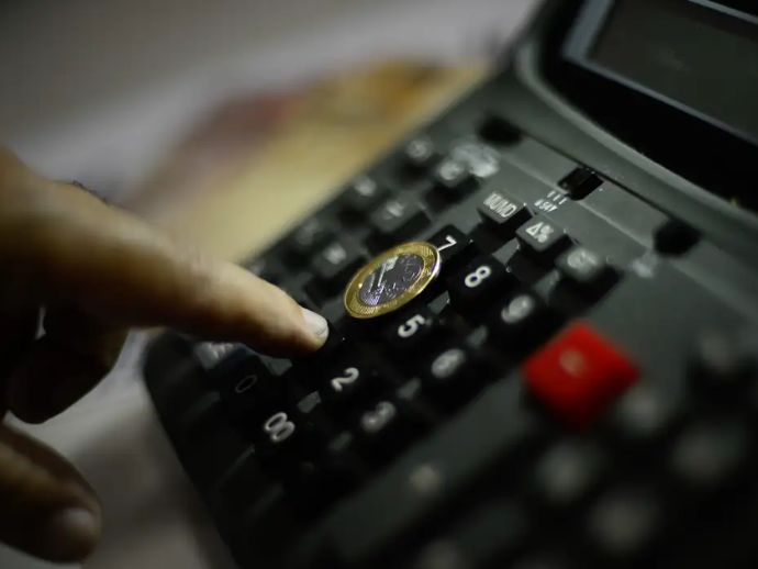 Economia do pa&iacute;s cresce 2,5% no primeiro trimestre, aponta dados do IBGE