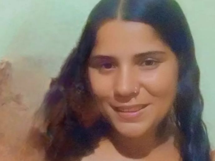 Jovem de 22 anos &eacute; assassinada a facadas, em Po&ccedil;o das Trincheiras, Alagoas.