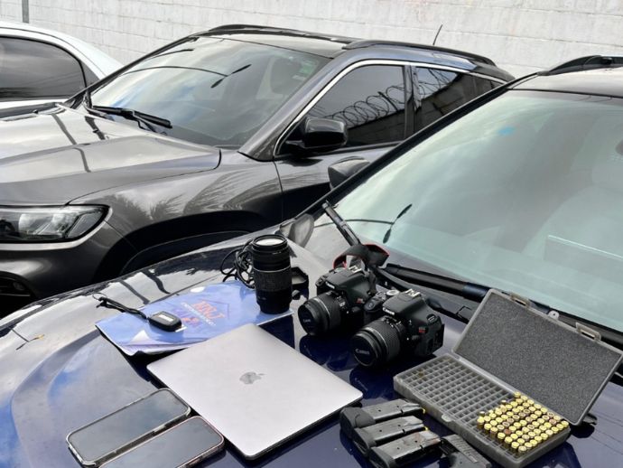 Pol&iacute;cia Civil de Alagoas apreende carros de luxo e armas em opera&ccedil;&atilde;o contra fraudes