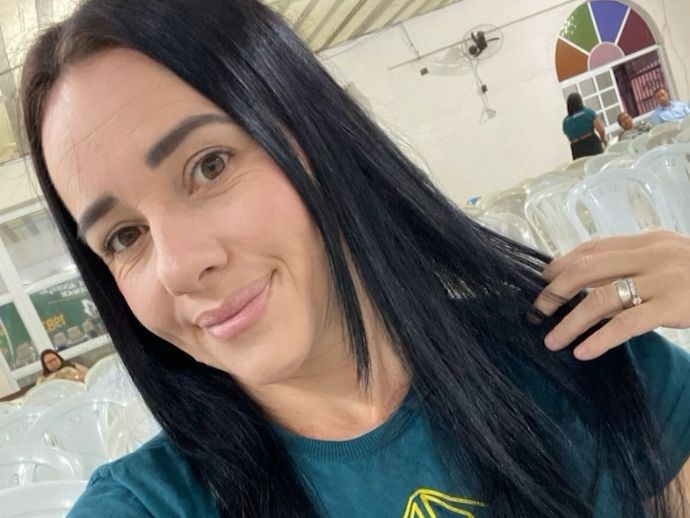 Mulher &eacute; assassinada a tiros em Macei&oacute;, e filha de 4 anos presencia o crime.