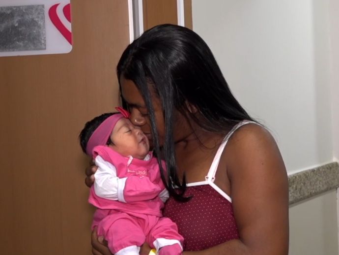 M&atilde;e soube que estava em trabalho de parto quando foi agendar a ces&aacute;ria 