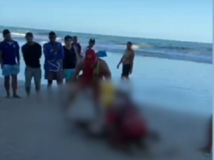 Quatro tripulantes morrem ap&oacute;s naufr&aacute;gio em Goiana