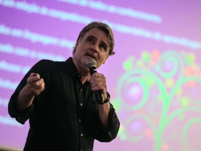 Time de Jo&atilde;o Campos tem refor&ccedil;o de ex-vice governador