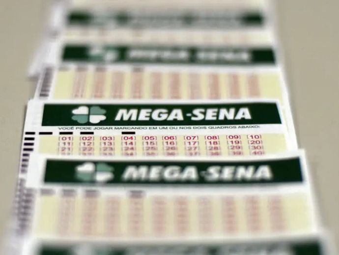 Mega-Sena acumula e pr&ecirc;mio vai para R$ 11,5 milh&otilde;es