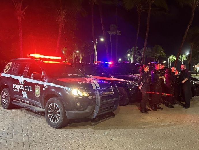 Suspeito de furtos em &ocirc;nibus de turismo &eacute; capturado e preso, em Macei&oacute;  