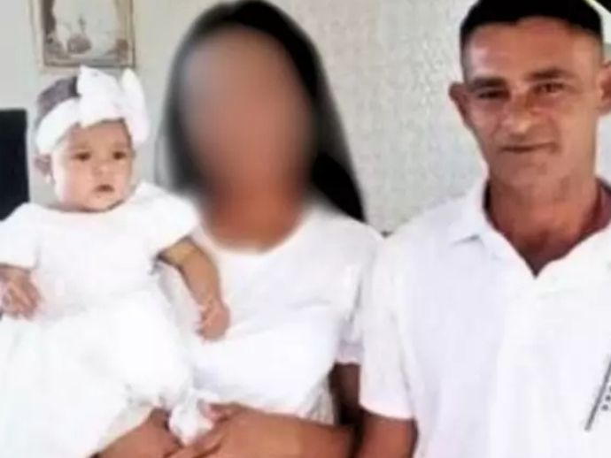 Crian&ccedil;a de 1 ano morre ap&oacute;s ser atingida por peda&ccedil;o de pau durante briga entre os pais