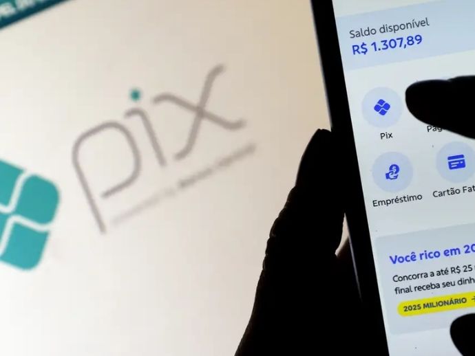 Pix por aproxima&ccedil;&atilde;o come&ccedil;a a funcionar nesta sexta-feira
