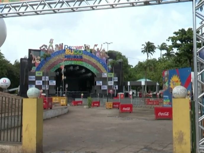 Tiroteio no encerramento do carnaval de Olinda deixa sete pessoas feridas