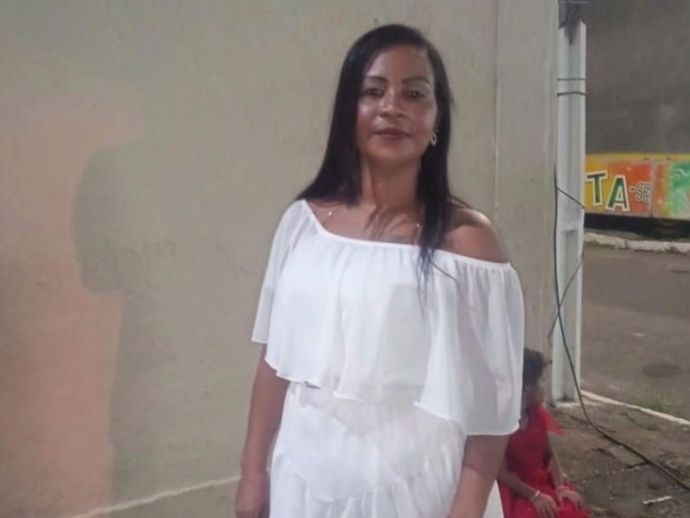 Mulher &eacute; assassinada dentro de casa em Cajueiro; companheiro &eacute; o principal suspeito