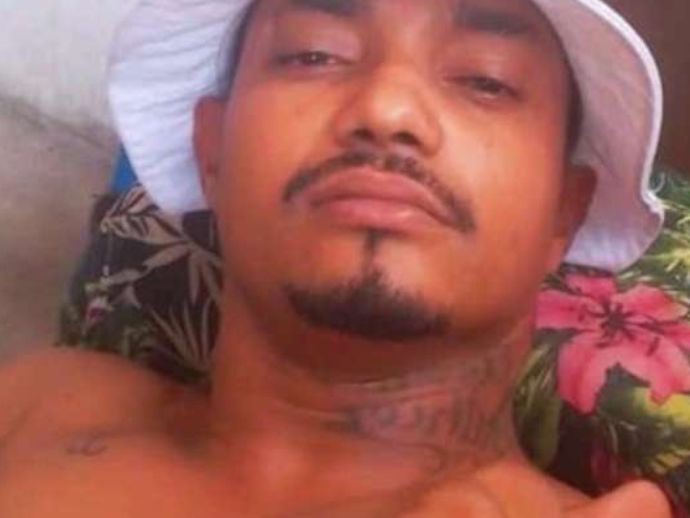 Suspeito de feminic&iacute;dio &eacute; encontrado morto com sinais de espancamento em Capela