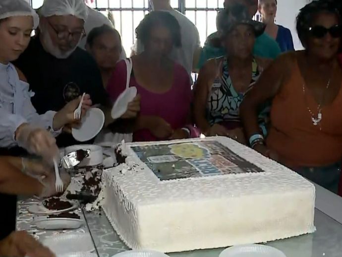 Prefeitura do Recife celebra aniversário da cidade com bolo de 140 kg e programação especial