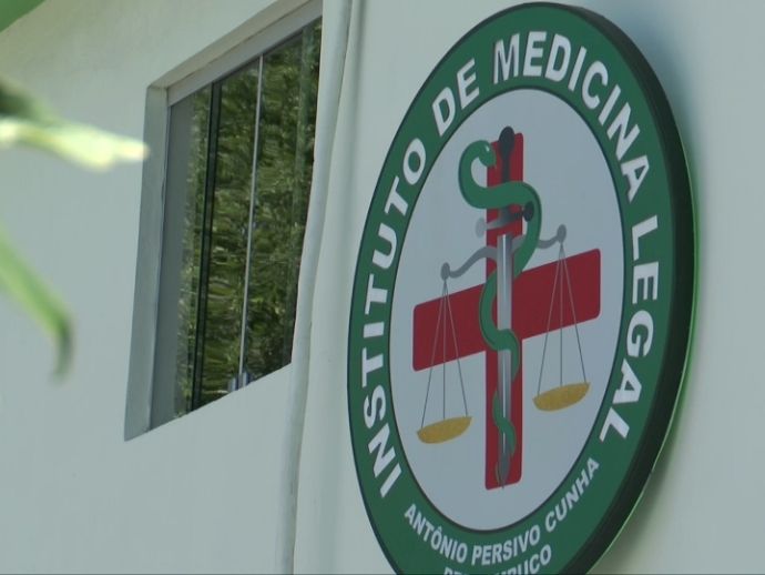 Policial Militar mata a companheira a tiros no bairro de Piedade