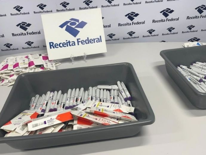 Receita Federal apreende 249 canetas de Mounjaro no Aeroporto do Recife