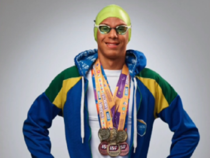 Conhe&ccedil;a a hist&oacute;ria de supera&ccedil;&atilde;o do atleta paral&iacute;mpico J&uacute;lio C&eacute;sar