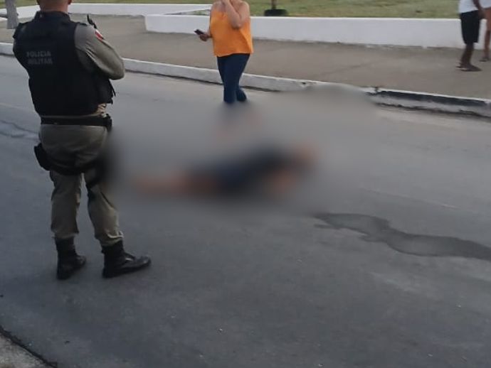 Sargento reformado da PM &eacute; morto a tiros no Salvador Lyra; pol&iacute;cia investiga o crime.
