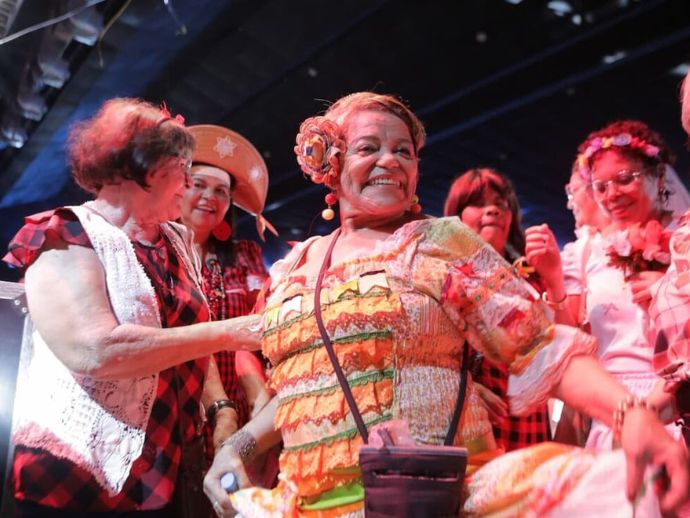 Prefeitura do Recife realiza 1ª edição do concurso 'Rei e Rainha do Milho' para idosos