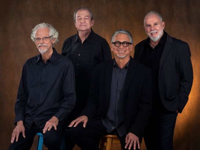 Boca Livre leva show &ldquo;Rasgamundo&rdquo; ao Teatro RioMar no dia 6 de junho