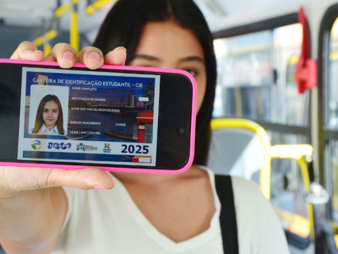Carteira de Estudante 2025 j&aacute; pode ser solicitada de forma 100% digital