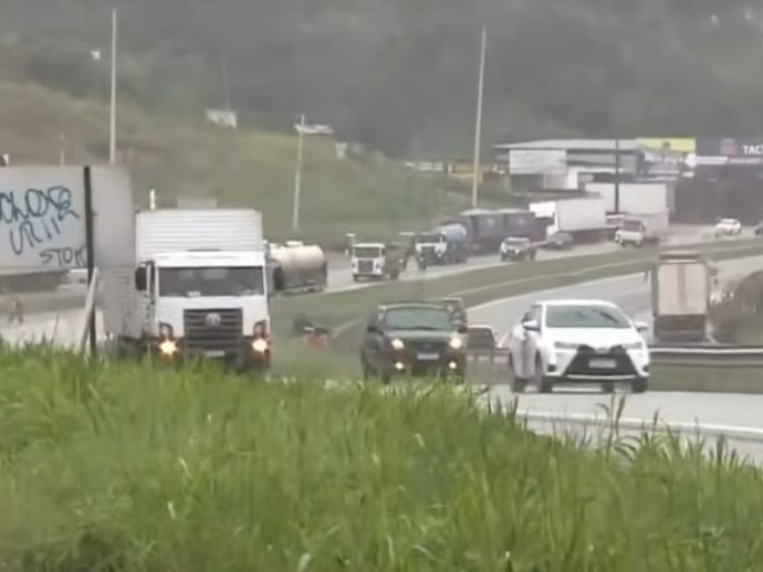 Homem &eacute; encontrado morto dentro de saco em Jardim Jord&atilde;o, Jaboat&atilde;o dos Guararapes