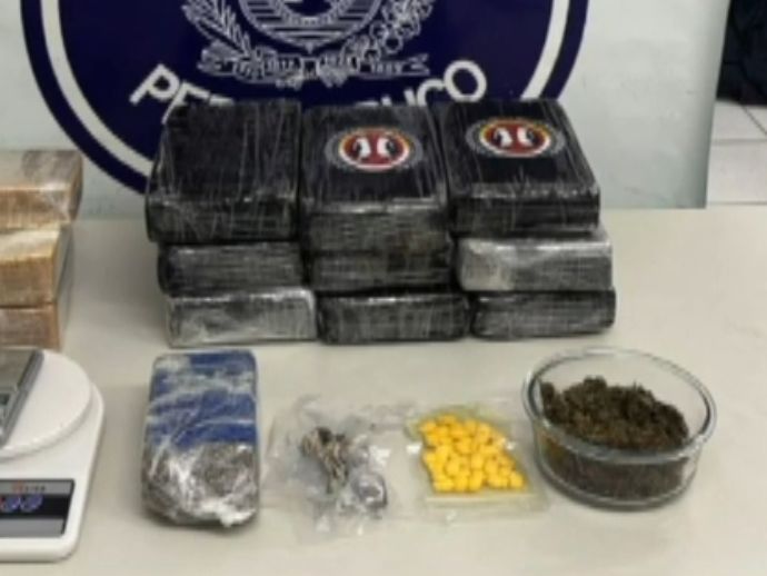 Pol&iacute;cia Civil apreende meio milh&atilde;o de reais em drogas no Jord&atilde;o, Zona Sul do Recife