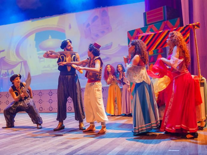 Aladdin – O musical chega ao Teatro Luiz Mendonça para a alegria da criançada