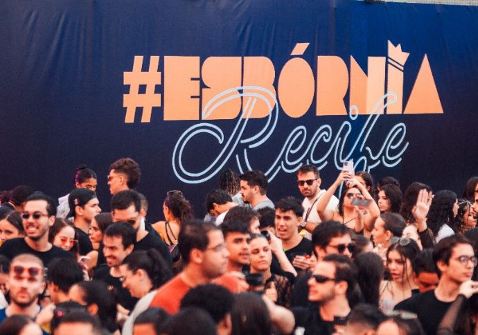 Esbórnia chega ao Recife neste sábado com open bar e mistura de ritmos no Parador