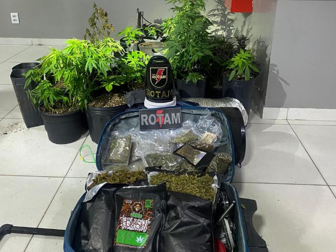 Pol&iacute;cia encontra laborat&oacute;rio de drogas em Marechal Deodoro